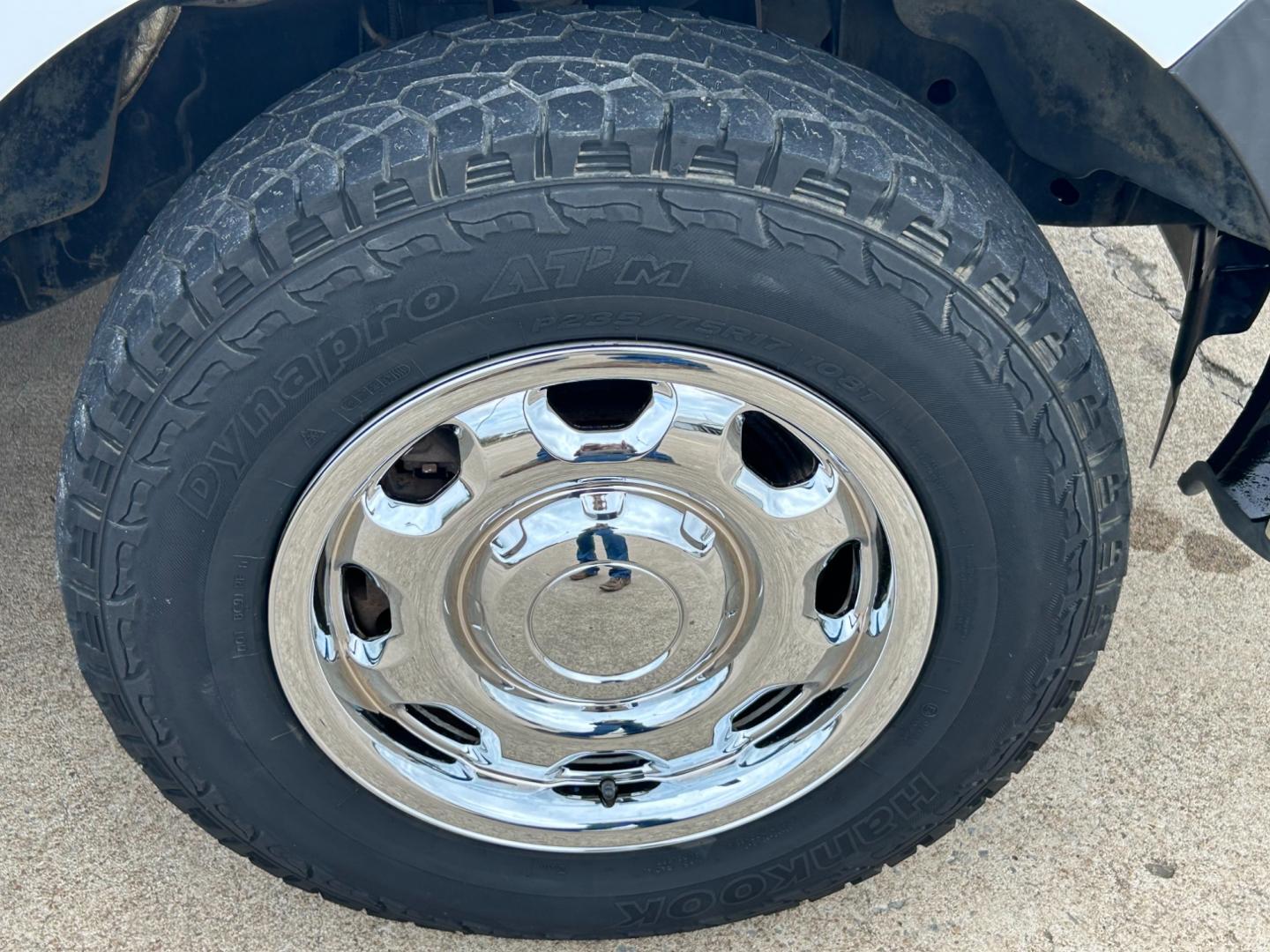 2014 White /Gray Ford F-150 XL SuperCab 6.5-ft. Bed 2WD (1FTEX1CM3EK) with an 3.7L V6 DOHC 24V engine, 6-Speed Automatic transmission, located at 17760 Hwy 62, Morris, OK, 74445, (918) 733-4887, 35.609104, -95.877060 - 2014 FORD F-150 XL SUPERCAB 6.5-ft. BED 2WD 3.7L V6 FEATURES KEYLESS REMOTE ENTRY, POWER LOCKS, POWER WINDOWS, AM/FM STEREO, TOUCH SCREEN, AUXILLARY PORT, HANDS-FREE BLUETOOTH CALLING, CRUISE CONTROL, TRACTION CONTROL, MULTI-FUNCTIONING STEERING WHEEL CONTROLS, BACKUP CAMERA. EQUIPPED WITH A BI-FUEL - Photo#28